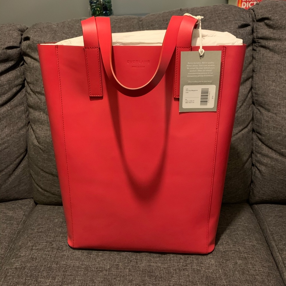 Everlane - The Magazine Day Tote - Red